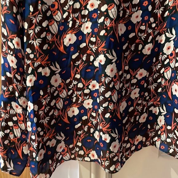 10 Crosby Derek Lam Floral Blouse - Blue and Red - Picture 9 of 11